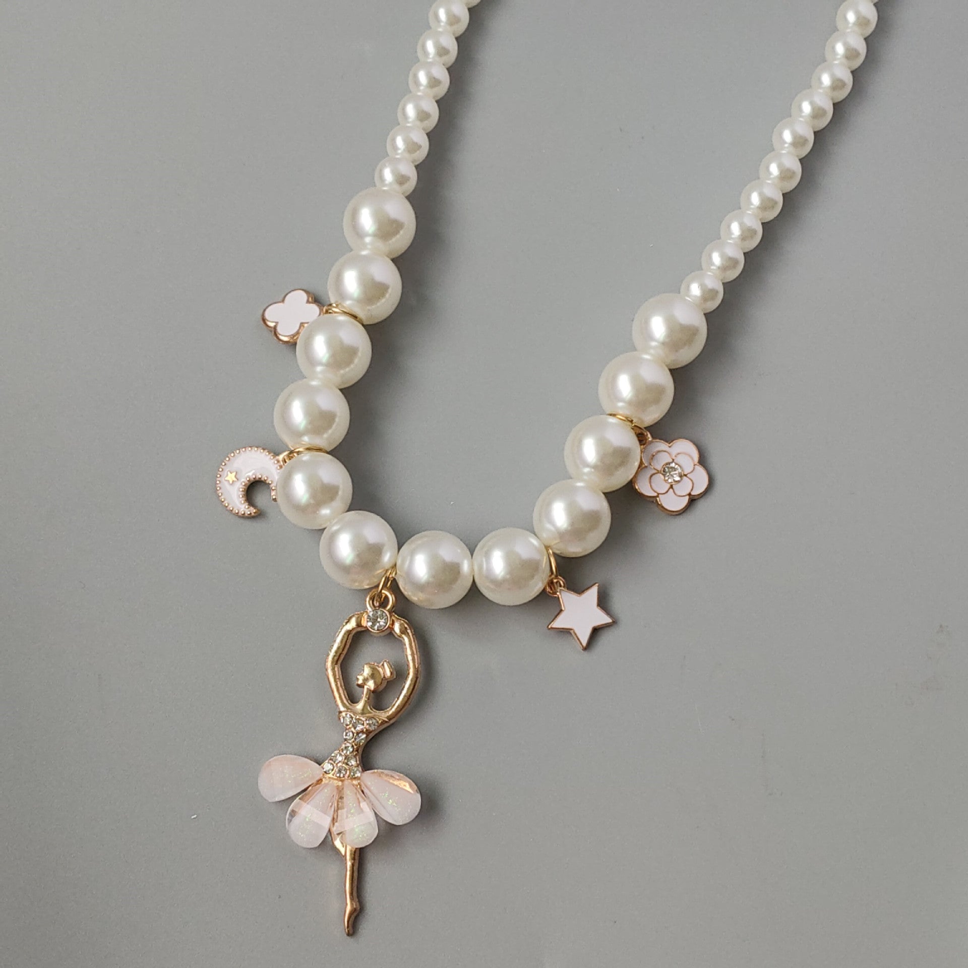Korean Pearl Necklace